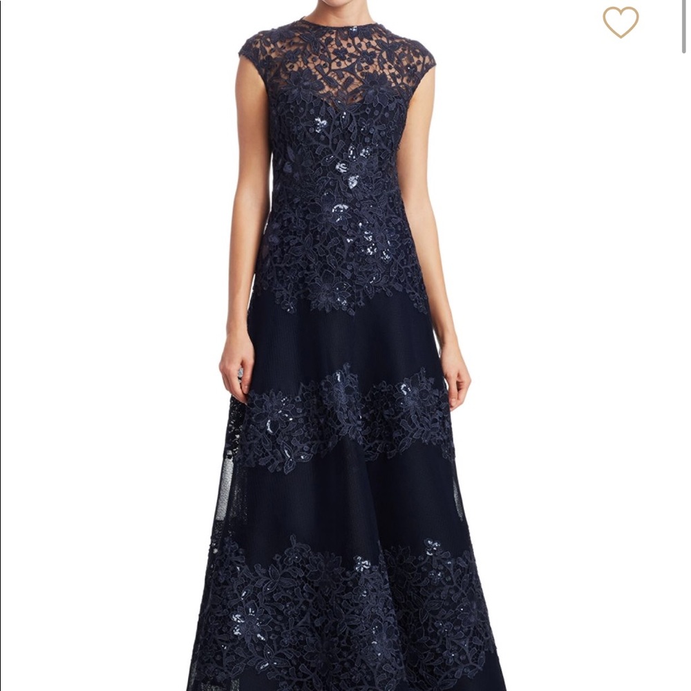 Navy Terri Jon ballgown size 16